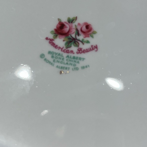 Royal Albert Bone China Set - Picture 8 of 9